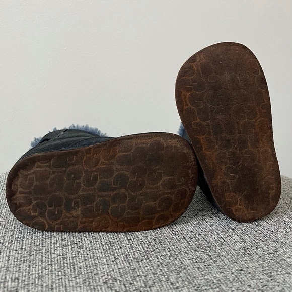 UGG Baby boots size 4-5 - Medium - blue wool - Picture 4 of 9